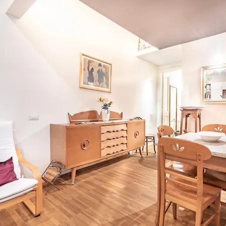 Carducci - Centro Апартаменты *